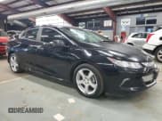 ✅ 2017 Chevrolet Volt LT • VIN: 1G1RC6S52HU101094 • Lot: 81988974. Wystawiony na Copart z przebiegiem 136 883 mil. Bezpłatny archiwum sprzedaży aukcyjnych z USA i szczegółowy raport historii pojazdu na DreamBid. Zdjęcie 4.