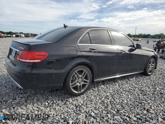 ✅ 2014 Mercedes-Benz E 550 Sport • VIN: WDDHF9BB1EA790226 • Lot: 81372455. Wystawiony na Copart z przebiegiem 100 461 mil. Bezpłatny archiwum sprzedaży aukcyjnych z USA i szczegółowy raport historii pojazdu na DreamBid. Zdjęcie 3.