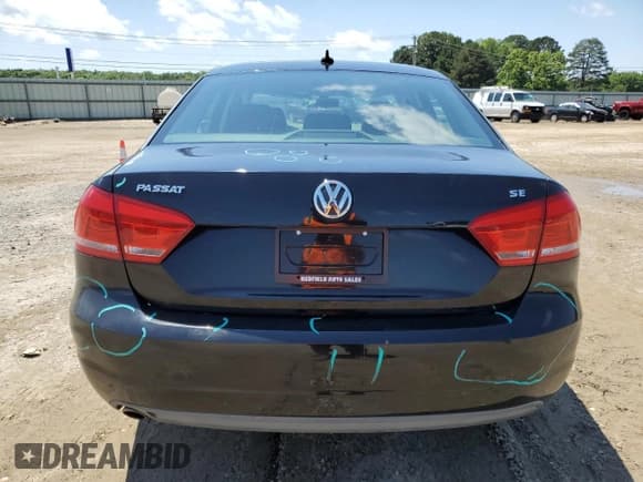 ✅ 2013 Volkswagen Passat SE • VIN: 1VWBH7A3XDC016906 • Lot: 56977465. Listed on Copart with 115,781 mi. Free auction sales archive from the USA and detailed vehicle history report at DreamBid. Image 6.