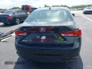 ✅ 2017 Lexus IS 200t • VIN: JTHBA1D29H5052506 • Lot: 42832563. Wystawiony na IAAI z przebiegiem 106 483 mil. Bezpłatny archiwum sprzedaży aukcyjnych z USA i szczegółowy raport historii pojazdu na DreamBid. Zdjęcie 17.