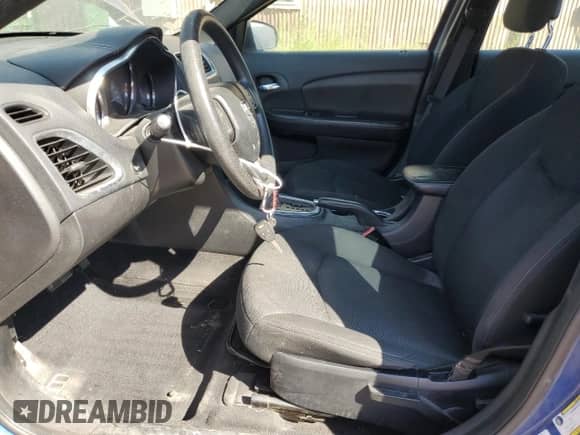 2012 Dodge Avenger SE с VIN 1C3CDZAB6CN266169, выставлен на аукционе Copart как лот 68231334 с пробегом 149 098 миль миль и Чистый • Clean title. История ставок и продаж доступна на DreamBid. Изображение 7.