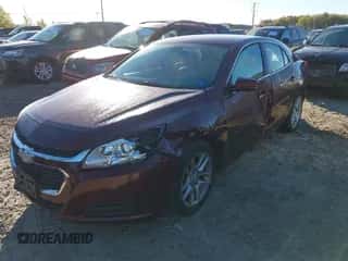 2015 Chevrolet Malibu LT z VIN 1G11C5SL8FF182240, wystawiony jako IAAI lot #43407902 z przebiegiem 132 583 mil mil oraz . Historia ofert i sprzedaży dostępna na DreamBid. Obrazek 6.