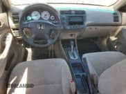 ✅ 2002 Honda Civic EX • VIN: 2HGES26842H607172 • Lot: 63158155. Listed on Copart with 198,178 mi. Free auction sales archive from the USA and detailed vehicle history report at DreamBid. Image 8.