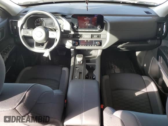 2024 Nissan Pathfinder S with VIN 5N1DR3AA7RC293984, listed as a Copart auction lot 42740525 with 1,627 mi miles and Salvage title. Bid and sale history available at DreamBid. Image 8.