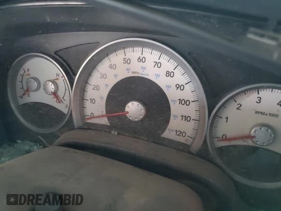 ✅ 2007 Dodge Durango Limited • VIN: 1D8HB58P87F570347 • Лот: 65724425. Опубликован ранее на Copart с пробегом Не указан. Бесплатный доступ к архиву аукционных продаж из США и подробный отчёт об истории автомобиля на DreamBid. Изображение 9.