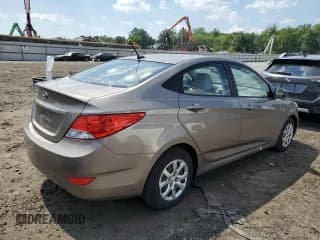 ✅ 2014 Hyundai Accent GLS • VIN: KMHCT4AE1EU729061 • Лот: 59245554. Опубликован ранее на Copart с пробегом 67 757 миль. Бесплатный доступ к архиву аукционных продаж из США и подробный отчёт об истории автомобиля на DreamBid. Изображение 3.