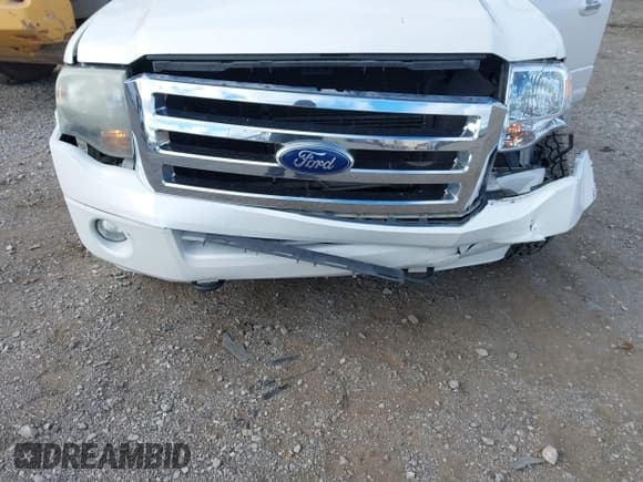 ✅ 2011 Ford Expedition Max Limited • VIN: 1FMJK2A59BEF05119 • Лот: 40565102. Опубликован ранее на IAAI с пробегом 216 751 миль. Бесплатный доступ к архиву аукционных продаж из США и подробный отчёт об истории автомобиля на DreamBid. Изображение 6.