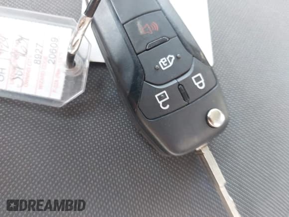 ✅ 2024 Ford Transit Passenger XL • VIN: 1FBAX2YG4RKA02384 • Lot: 41924074. Wystawiony na IAAI z przebiegiem 30 122 mil. Bezpłatny archiwum sprzedaży aukcyjnych z USA i szczegółowy raport historii pojazdu na DreamBid. Zdjęcie 11.