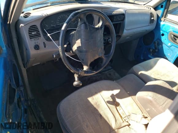 ✅ 1995 Ford Ranger Splash • VIN: 1FTCR10A6SPA13105 • Lot: 62027635. Listed on Copart with 205,003 mi. Free auction sales archive from the USA and detailed vehicle history report at DreamBid. Image 8.