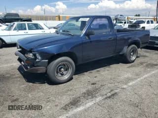 ✅ 1991 Toyota Pickup • VIN: JT4RN81A3M0074243 • Lot: 69389455. Wystawiony na Copart z przebiegiem 281 720 mil. Bezpłatny archiwum sprzedaży aukcyjnych z USA i szczegółowy raport historii pojazdu na DreamBid. Zdjęcie 1.