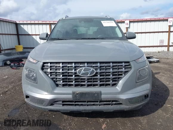✅ 2022 Hyundai Venue SEL • VIN: KMHRC8A35NU148758 • Lot: 41796339. Listed on IAAI with 28,785 mi. Free auction sales archive from the USA and detailed vehicle history report at DreamBid. Image 12.