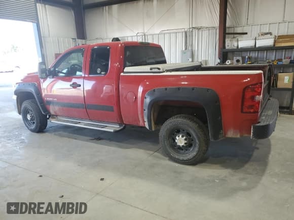 ✅ 2007 Chevrolet Silverado 2500HD Work Truck • VIN: 1GCHK29K87E579152 • Лот: 66288915. Опубликован ранее на Copart с пробегом 174 475 миль. Бесплатный доступ к архиву аукционных продаж из США и подробный отчёт об истории автомобиля на DreamBid. Изображение 2.