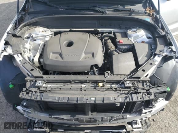 ✅ 2021 Volvo XC60 Momentum • VIN: YV4A22RK9M1765221 • Lot: 91441655. Listed on Copart with 49,616 mi. Free auction sales archive from the USA and detailed vehicle history report at DreamBid. Image 12.