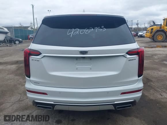 ✅ 2024 Cadillac XT6 AWD Luxury • VIN: 1GYKPBR44RZ712732 • Лот: 42082955. Опубликован ранее на IAAI с пробегом 21 785 миль. Бесплатный доступ к архиву аукционных продаж из США и подробный отчёт об истории автомобиля на DreamBid. Изображение 17.