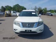 ✅ 2015 Nissan Pathfinder S • VIN: 5N1AR2MN2FC686217 • Lot: 42491000. Listed on IAAI with 144,092 mi. Free auction sales archive from the USA and detailed vehicle history report at DreamBid. Image 12.