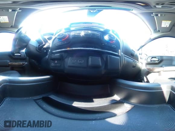 ✅ 2019 Chevrolet Silverado 1500 LT Trail Boss • VIN: 3GCPYFEDXKG202543 • Lot: 42712292. Wystawiony na IAAI z przebiegiem 125 697 mil. Bezpłatny archiwum sprzedaży aukcyjnych z USA i szczegółowy raport historii pojazdu na DreamBid. Zdjęcie 19.