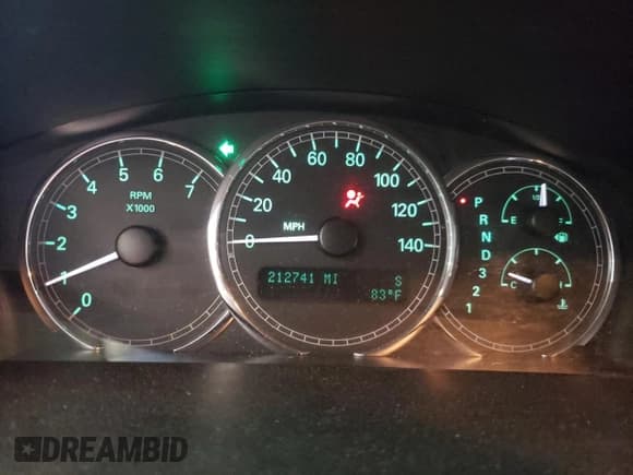 ✅ 2006 Buick LaCrosse CXL • VIN: 2G4WD582261248440 • Lot: 84593765. Wystawiony na Copart z przebiegiem 212 741 mil. Bezpłatny archiwum sprzedaży aukcyjnych z USA i szczegółowy raport historii pojazdu na DreamBid. Zdjęcie 9.