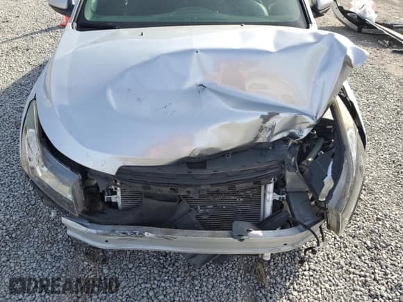 ✅ 2016 Chevrolet Cruze LT • VIN: 1G1PE5SB4G7217881 • Lot: 90037155. Listed on Copart with 50,935 mi. Free auction sales archive from the USA and detailed vehicle history report at DreamBid. Image 11.