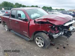 2019 Ram 1500 Tradesman z VIN 1C6SRFCT7KN597796, wystawiony jako IAAI lot #42681955 z przebiegiem 86 524 mil mil oraz . Historia ofert i sprzedaży dostępna na DreamBid. Obrazek 1.