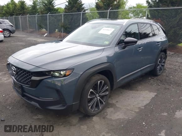 ✅ 2023 Mazda CX-50 S Premium Plus • VIN: 7MMVABEM6PN105424 • Lot: 42148825. Wystawiony na IAAI z przebiegiem 40 434 mil. Bezpłatny archiwum sprzedaży aukcyjnych z USA i szczegółowy raport historii pojazdu na DreamBid. Zdjęcie 19.
