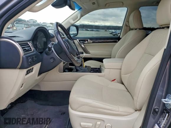 ✅ 2021 Lexus GX 460 Premium • VIN: JTJAM7BX4M5295301 • Lot: 93872625. Wystawiony na Copart z przebiegiem 41 395 mil. Bezpłatny archiwum sprzedaży aukcyjnych z USA i szczegółowy raport historii pojazdu na DreamBid. Zdjęcie 7.
