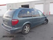 ✅ 2005 Dodge Caravan SXT • VIN: 2D4GP44L95R299610 • Lot: 43657743. Wystawiony na IAAI z przebiegiem 363 004 mil. Bezpłatny archiwum sprzedaży aukcyjnych z USA i szczegółowy raport historii pojazdu na DreamBid. Zdjęcie 4.