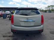 ✅ 2014 Cadillac SRX Luxury Collection • VIN: 3GYFNBE34ES611556 • Lot: 43571364. Wystawiony na IAAI z przebiegiem 132 716 mil. Bezpłatny archiwum sprzedaży aukcyjnych z USA i szczegółowy raport historii pojazdu na DreamBid. Zdjęcie 17.