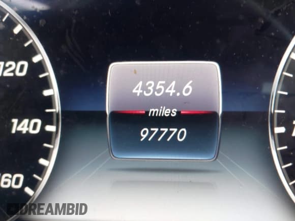 ✅ 2019 Mercedes-Benz CLS 450 • VIN: WDD2J5JB8KA043975 • Lot: 41067942. Wystawiony na IAAI z przebiegiem 97 770 mil. Bezpłatny archiwum sprzedaży aukcyjnych z USA i szczegółowy raport historii pojazdu na DreamBid. Zdjęcie 15.