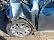 ✅ 2011 Lincoln MKZ • VIN: 3LNHL2GC1BR753346 • Lot: 43480536. Listed on IAAI with 105,805 mi. Free auction sales archive from the USA and detailed vehicle history report at DreamBid. Image 16.