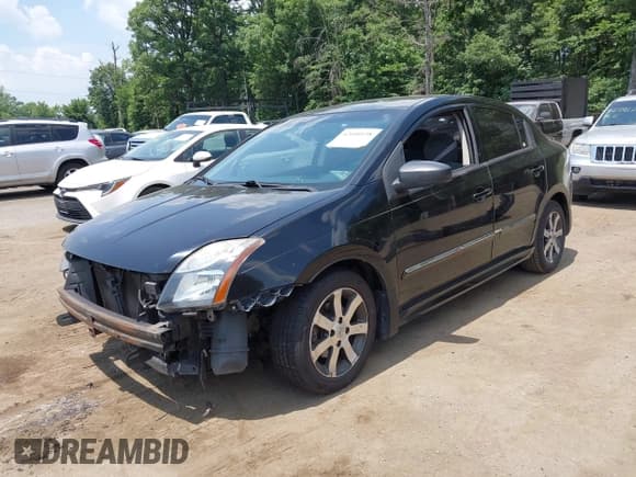 ✅ 2012 Nissan Sentra SL • VIN: 3N1AB6AP0CL734810 • Lot: 42600198. Wystawiony na IAAI z przebiegiem 147 167 mil. Bezpłatny archiwum sprzedaży aukcyjnych z USA i szczegółowy raport historii pojazdu na DreamBid. Zdjęcie 18.