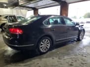 ✅ 2012 Volkswagen Passat SEL Premium • VIN: 1VWCN7A30CC032401 • Лот: 82272545. Опубликован ранее на Copart с пробегом 151 236 миль. Бесплатный доступ к архиву аукционных продаж из США и подробный отчёт об истории автомобиля на DreamBid. Изображение 3.