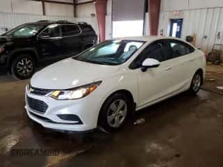 2017 Chevrolet Cruze LS с VIN 1G1BC5SM9H7131517, выставлен на аукционе Copart как лот 67117765 с пробегом 92 788 миль миль и Чистый • Clean title. История ставок и продаж доступна на DreamBid. Изображение 1.
