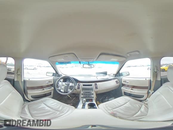 ✅ 2010 Ford Flex SEL • VIN: 2FMHK6CCXABA97225 • Lot: 58428715. Wystawiony na Copart z przebiegiem 238 241 mil. Bezpłatny archiwum sprzedaży aukcyjnych z USA i szczegółowy raport historii pojazdu na DreamBid. Zdjęcie 14.