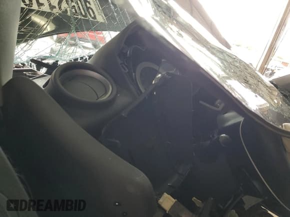 ✅ 2008 Toyota RAV4 Sport • VIN: JTMZK32V786010271 • Lot: 90521195. Listed on Copart with Not provided. Free auction sales archive from the USA and detailed vehicle history report at DreamBid. Image 9.