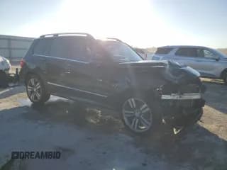 ✅ 2015 Mercedes-Benz GLK 350 • VIN: WDCGG5HB1FG426867 • Лот: 92728835. Опубликован ранее на Copart с пробегом 137 450 миль. Бесплатный доступ к архиву аукционных продаж из США и подробный отчёт об истории автомобиля на DreamBid. Изображение 4.