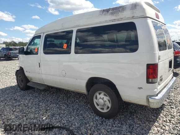 ✅ 2005 Ford Econoline Wagon XL • VIN: 1FBNE31S45HA58263 • Лот: 86313305. Опубликован ранее на Copart с пробегом Не указан. Бесплатный доступ к архиву аукционных продаж из США и подробный отчёт об истории автомобиля на DreamBid. Изображение 2.