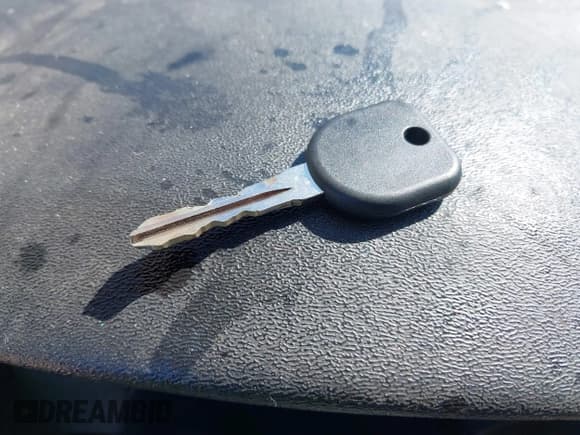 ✅ 2007 Chevrolet Suburban LT • VIN: 3GNFC16JX7G131702 • Лот: 43537077. Опубликован ранее на IAAI с пробегом 313 337 миль. Бесплатный доступ к архиву аукционных продаж из США и подробный отчёт об истории автомобиля на DreamBid. Изображение 11.