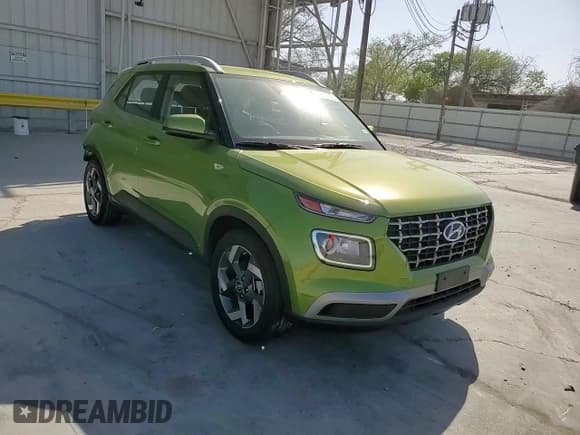 ✅ 2024 Hyundai Venue SEL • VIN: KMHRC8A3XRU311247 • Lot: 49879755. Listed on Copart with 4,537 mi. Free auction sales archive from the USA and detailed vehicle history report at DreamBid. Image 11.