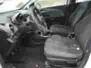 2013 Chevrolet Sonic LT с VIN 1G1JD6SB4D4254909, выставлен на аукционе Copart как лот 84000424 с пробегом 101 631 миль миль и Чистый • Clean title. История ставок и продаж доступна на DreamBid. Изображение 7.