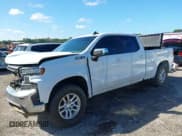 ✅ 2020 Chevrolet Silverado 1500 LT • VIN: 3GCUYDED6LG183420 • Lot: 43467874. Wystawiony na IAAI z przebiegiem 124 043 mil. Bezpłatny archiwum sprzedaży aukcyjnych z USA i szczegółowy raport historii pojazdu na DreamBid. Zdjęcie 18.