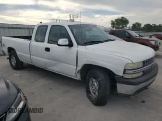 ✅ 2000 Chevrolet Silverado 1500 LS • VIN: 1GCEK19T9YE274203 • Лот: 72040304. Опубликован ранее на Copart с пробегом 181 340 миль. Бесплатный доступ к архиву аукционных продаж из США и подробный отчёт об истории автомобиля на DreamBid. Изображение 4.