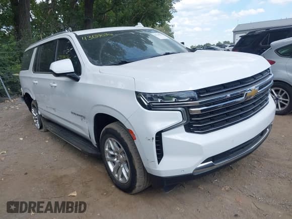 ✅ 2022 Chevrolet Suburban LT • VIN: 1GNSKCKD3NR165507 • Lot: 43139036. Listed on IAAI with 107,653 mi. Free auction sales archive from the USA and detailed vehicle history report at DreamBid. Image 1.