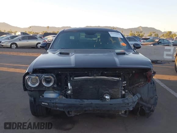 ✅ 2018 Dodge Challenger R/T Scat Pack • VIN: 2C3CDZFJXJH298256 • Лот: 43550888. Опубликован ранее на IAAI с пробегом 98 034 миль. Бесплатный доступ к архиву аукционных продаж из США и подробный отчёт об истории автомобиля на DreamBid. Изображение 12.