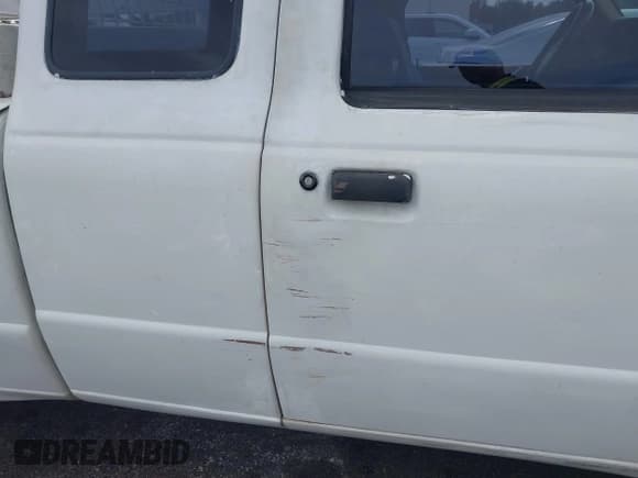 ✅ 1996 Ford Ranger XL • VIN: 1FTCR14U6TPA77490 • Lot: 43923611. Listed on IAAI with 117,359 mi. Free auction sales archive from the USA and detailed vehicle history report at DreamBid. Image 6.