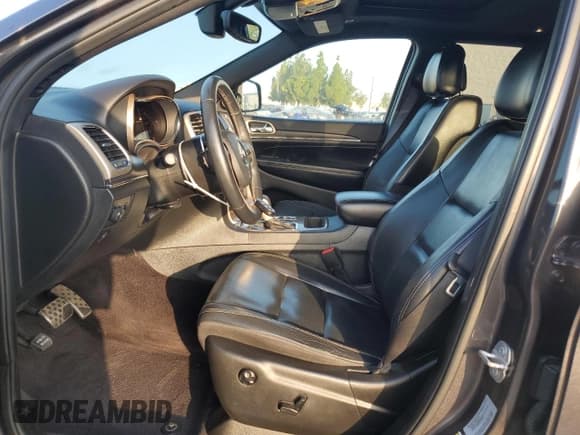 ✅ 2017 Jeep Grand Cherokee Limited • VIN: 1C4RJEBG2HC950141 • Лот: 90040125. Опубликован ранее на Copart с пробегом 72 930 миль. Бесплатный доступ к архиву аукционных продаж из США и подробный отчёт об истории автомобиля на DreamBid. Изображение 7.