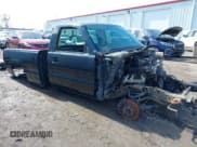 ✅ 2005 Chevrolet Silverado 1500 Work Truck • VIN: 1GCEC14X95Z330927 • Лот: 41565885. Опубликован ранее на IAAI с пробегом Не указан. Бесплатный доступ к архиву аукционных продаж из США и подробный отчёт об истории автомобиля на DreamBid. Изображение 1.