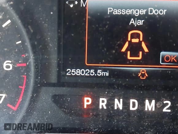 ✅ 2015 Ford F-150 XLT • VIN: 1FTEW1EF5FKE44186 • Lot: 41622970. Wystawiony na IAAI z przebiegiem 258 025 mil. Bezpłatny archiwum sprzedaży aukcyjnych z USA i szczegółowy raport historii pojazdu na DreamBid. Zdjęcie 15.