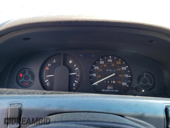 ✅ 1990 Geo Prizm • VIN: 1Y1SK5164LZ075024 • Lot: 70294584. Listed on Copart with 197,610 mi. Free auction sales archive from the USA and detailed vehicle history report at DreamBid. Image 9.