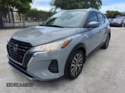 ✅ 2021 Nissan Kicks SV • VIN: 3N1CP5CV5ML513799 • Lot: 92444585. Wystawiony na Copart z przebiegiem 63 577 mil. Bezpłatny archiwum sprzedaży aukcyjnych z USA i szczegółowy raport historii pojazdu na DreamBid. Zdjęcie 1.