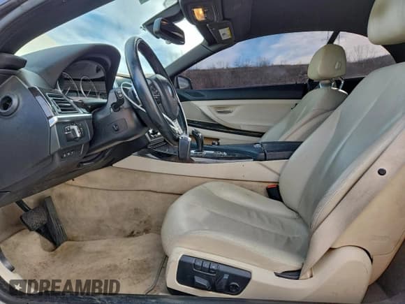 ✅ 2014 BMW 6 Series 640i • VIN: WBALW7C56EDX58787 • Lot: 96614925. Wystawiony na Copart z przebiegiem 88 567 mil. Bezpłatny archiwum sprzedaży aukcyjnych z USA i szczegółowy raport historii pojazdu na DreamBid. Zdjęcie 7.